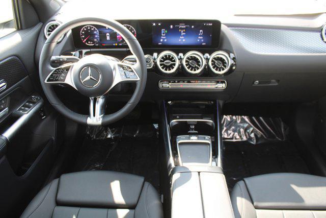 new 2025 Mercedes-Benz GLA 250 car, priced at $45,650