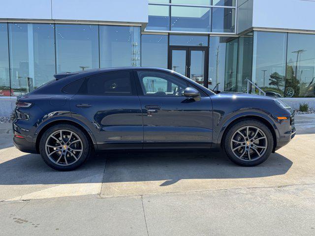 new 2025 Porsche Cayenne car