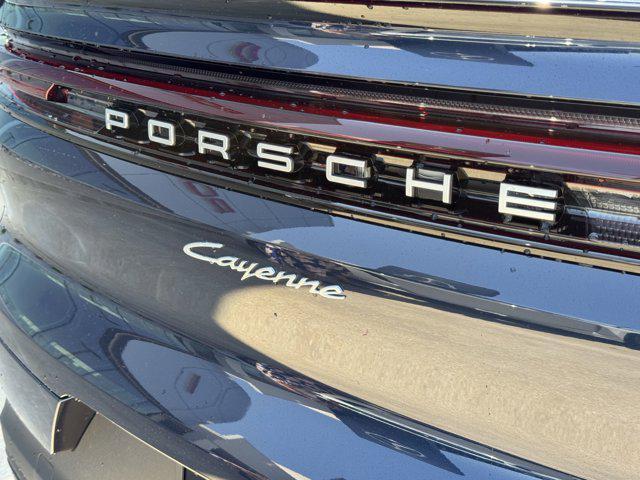 new 2025 Porsche Cayenne car