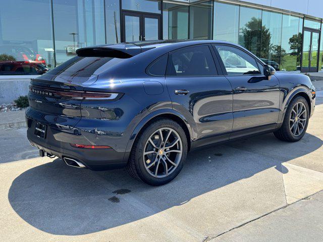new 2025 Porsche Cayenne car