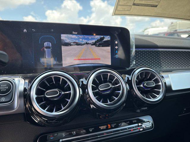 new 2025 Mercedes-Benz GLB 250 car, priced at $48,645