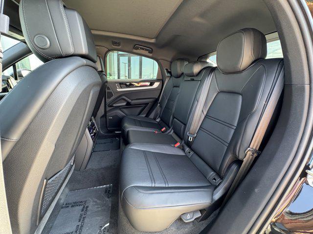 new 2026 Porsche Cayenne car