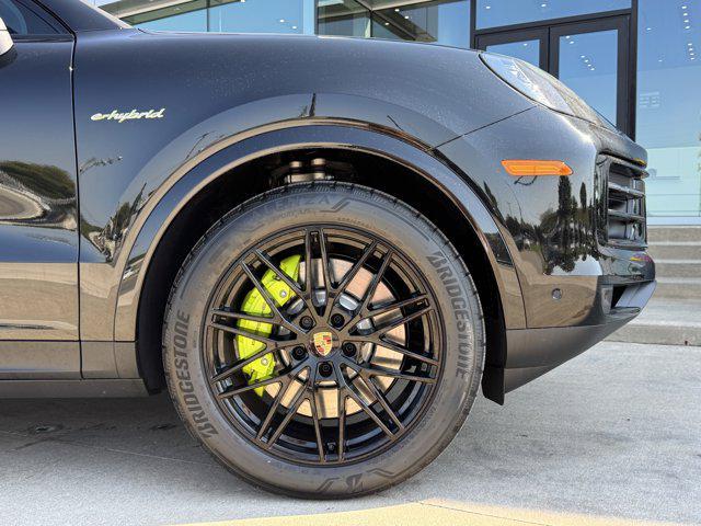 new 2026 Porsche Cayenne car
