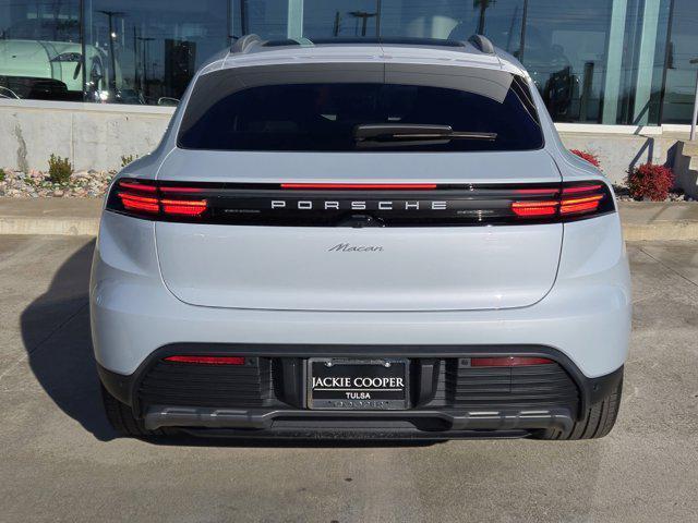 new 2025 Porsche Macan car