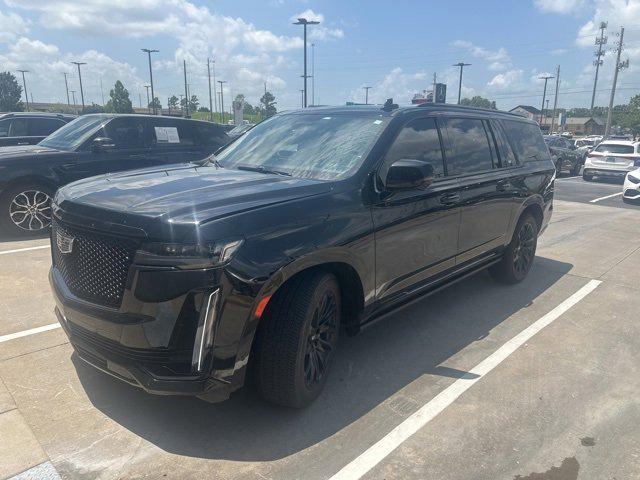 used 2023 Cadillac Escalade ESV car, priced at $86,748