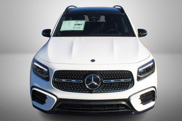 new 2025 Mercedes-Benz GLB 250 car, priced at $52,720
