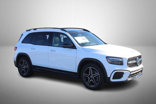 new 2025 Mercedes-Benz GLB 250 car, priced at $52,720