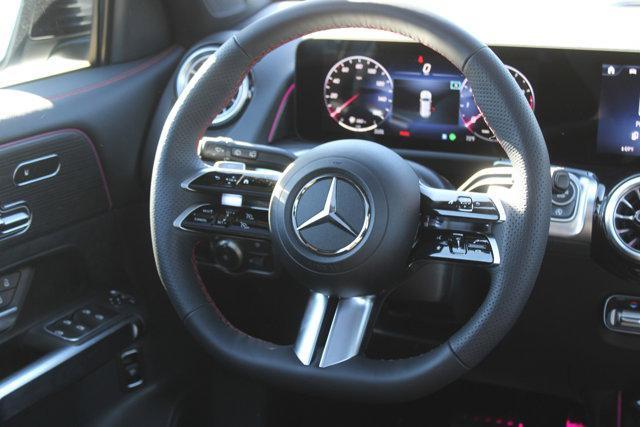 new 2025 Mercedes-Benz GLB 250 car, priced at $52,720