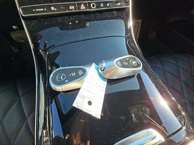 used 2022 Mercedes-Benz S-Class car, priced at $74,000