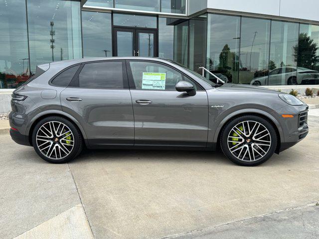 new 2025 Porsche Cayenne car