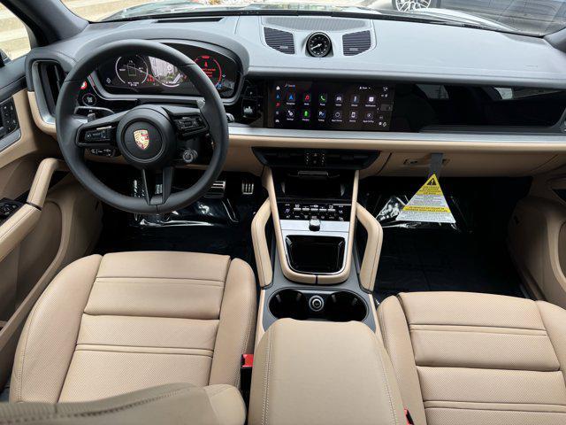 new 2025 Porsche Cayenne car