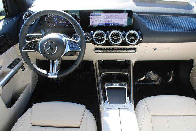 new 2025 Mercedes-Benz GLA 250 car, priced at $47,845