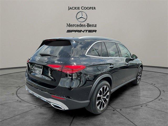 new 2025 Mercedes-Benz GLC 350e car, priced at $61,700