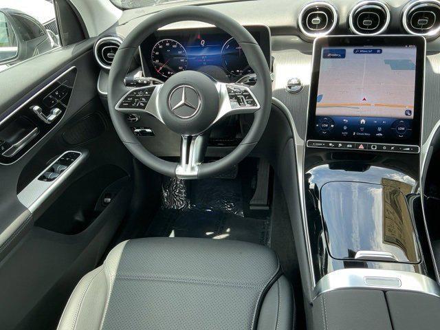 new 2025 Mercedes-Benz GLC 350e car, priced at $61,700