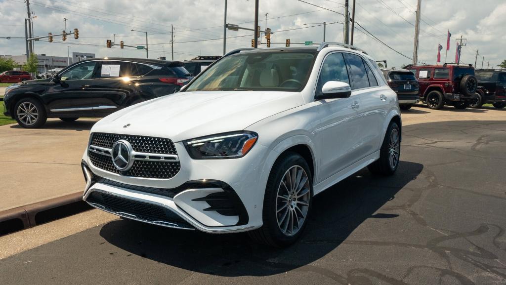 new 2024 Mercedes-Benz GLE 450 Plug-In Hybrid car, priced at $78,875