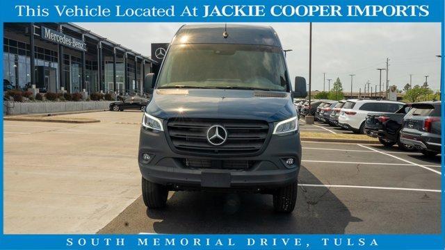 new 2024 Mercedes-Benz Sprinter 3500 car, priced at $77,623