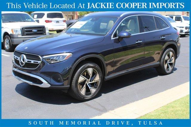 new 2024 Mercedes-Benz GLC 300 car, priced at $55,655