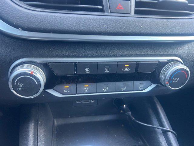 used 2019 Nissan Altima car