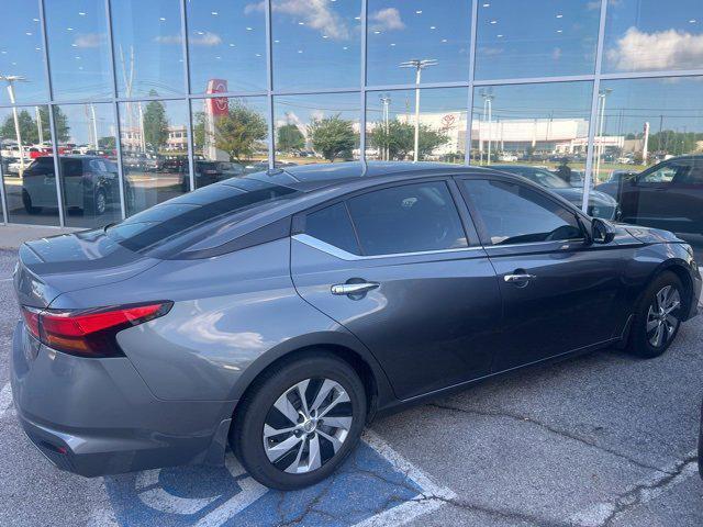 used 2019 Nissan Altima car