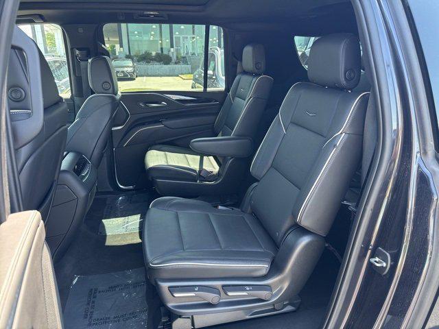 used 2023 Cadillac Escalade ESV car, priced at $76,291