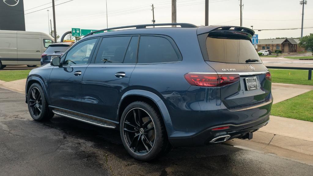 new 2024 Mercedes-Benz GLS 450 car, priced at $102,750