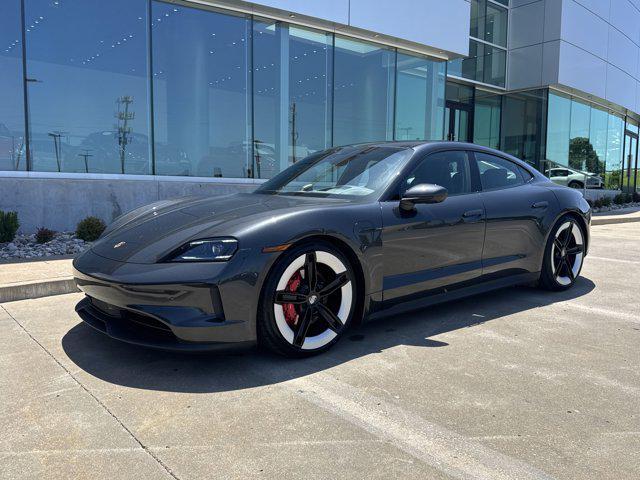 new 2025 Porsche Taycan car