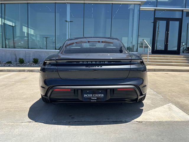 new 2025 Porsche Taycan car