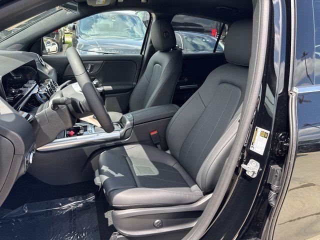 new 2025 Mercedes-Benz GLA 250 car, priced at $45,845