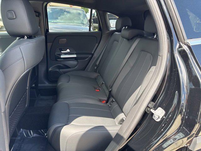 new 2025 Mercedes-Benz GLA 250 car, priced at $45,845