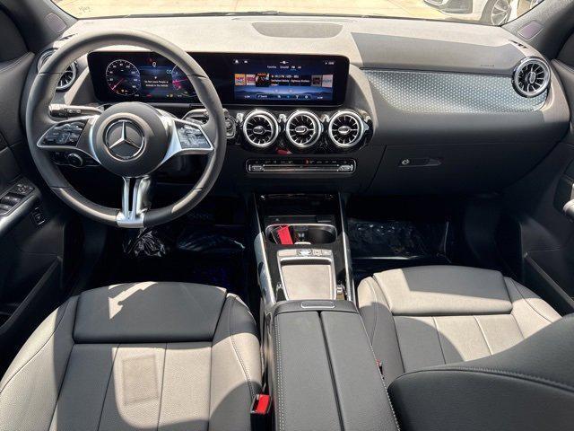 new 2025 Mercedes-Benz GLA 250 car, priced at $45,845