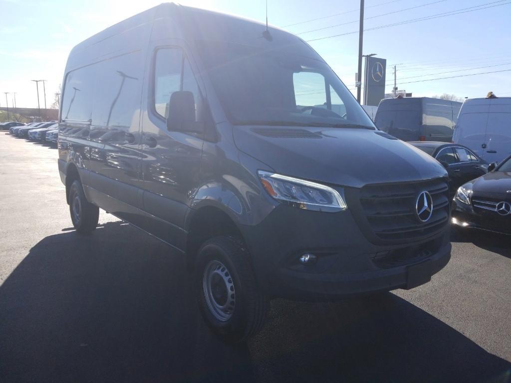 new 2024 Mercedes-Benz Sprinter 2500 car, priced at $76,373