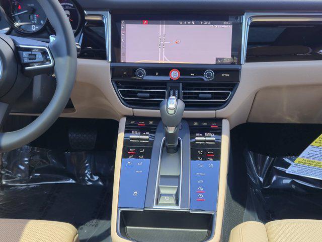 new 2025 Porsche Macan car