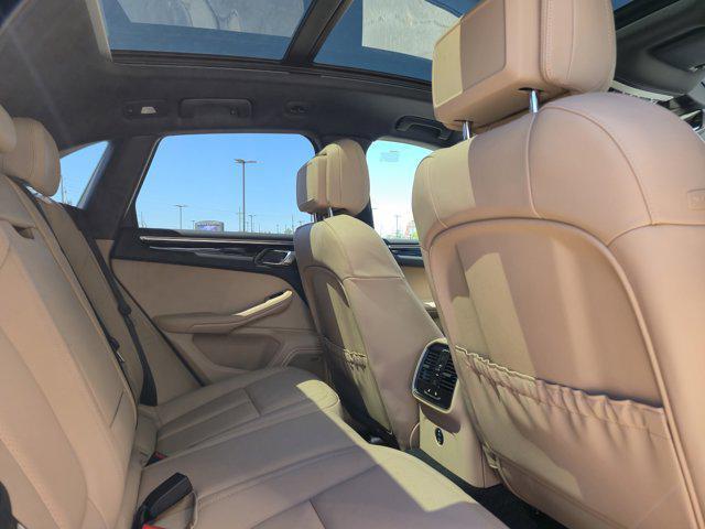 new 2025 Porsche Macan car
