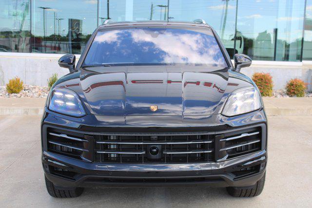 new 2024 Porsche Cayenne car