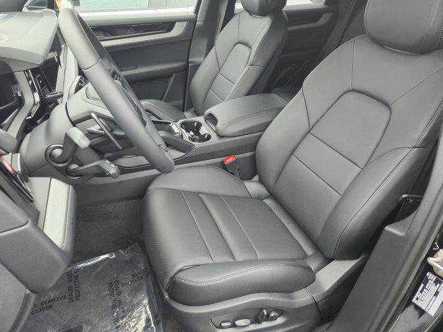 new 2024 Porsche Cayenne car