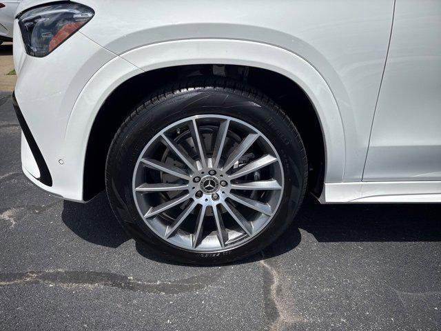 new 2025 Mercedes-Benz GLE 450 car, priced at $89,235