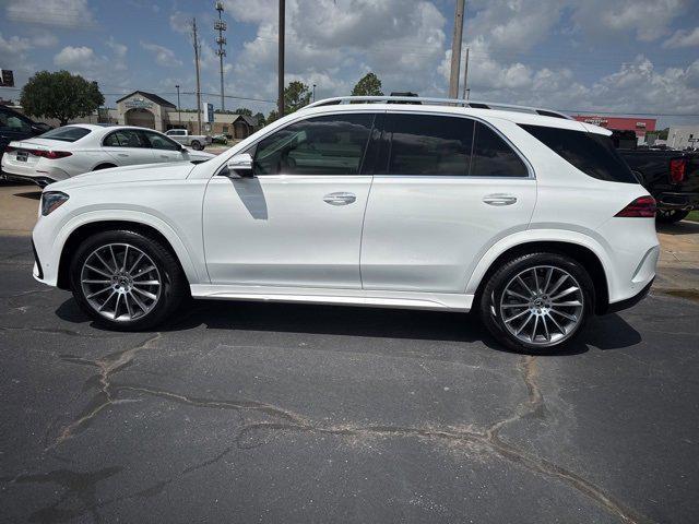 new 2025 Mercedes-Benz GLE 450 car, priced at $89,235