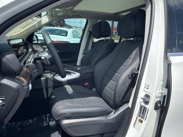 new 2025 Mercedes-Benz GLE 450 car, priced at $89,235