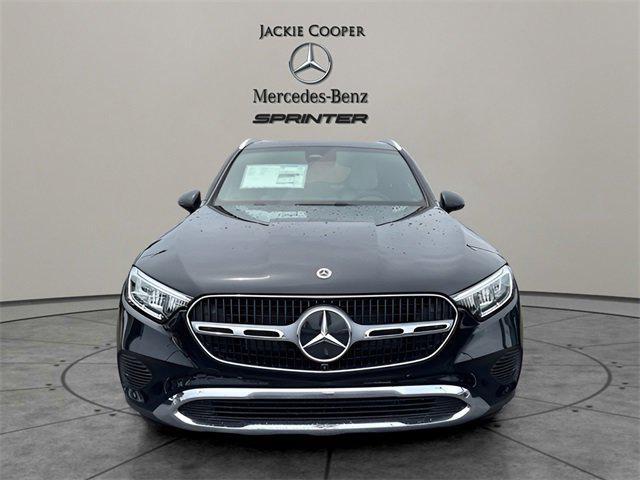 new 2025 Mercedes-Benz GLC 300 car, priced at $57,355