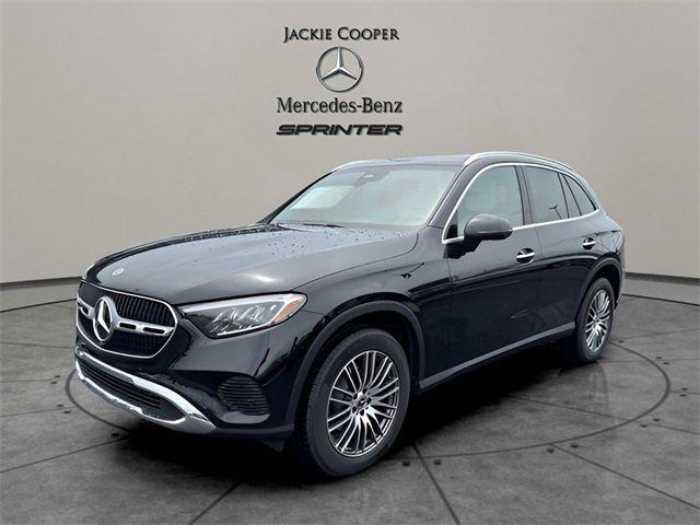 new 2025 Mercedes-Benz GLC 300 car, priced at $57,355