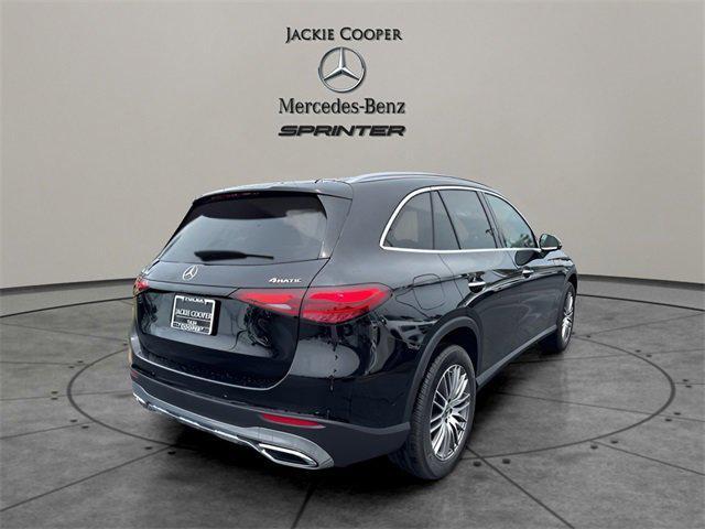 new 2025 Mercedes-Benz GLC 300 car, priced at $57,355