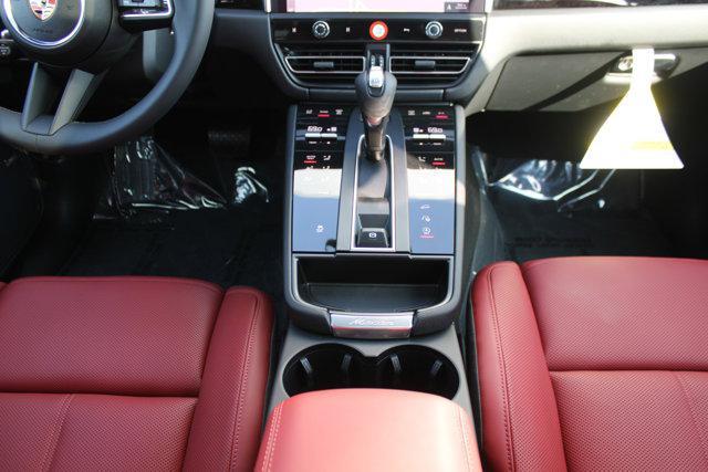 used 2025 Porsche Macan car
