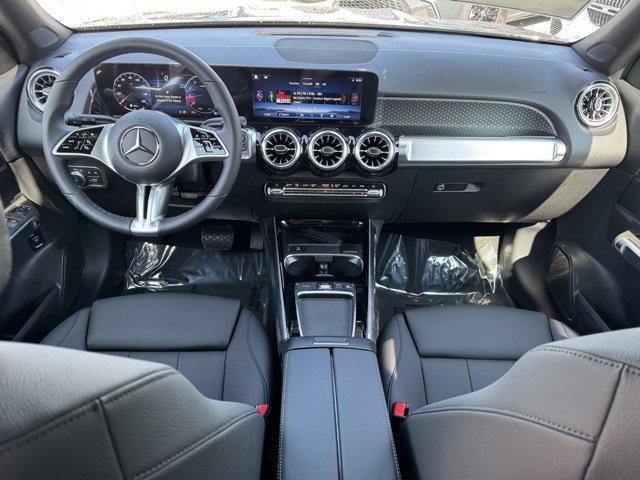 new 2025 Mercedes-Benz GLB 250 car, priced at $47,145