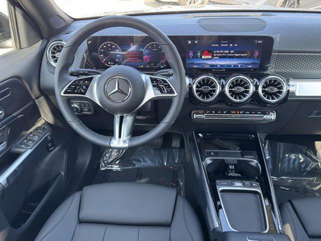 new 2025 Mercedes-Benz GLB 250 car, priced at $47,145