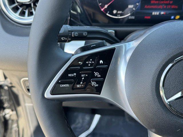 new 2025 Mercedes-Benz GLB 250 car, priced at $47,145