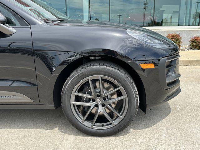 new 2025 Porsche Macan car