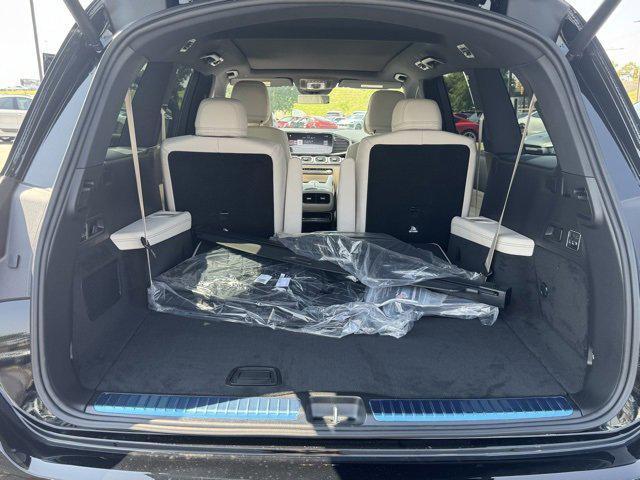 new 2025 Mercedes-Benz GLS 450 car, priced at $101,300