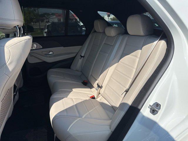 new 2026 Mercedes-Benz GLE 450 car, priced at $88,340