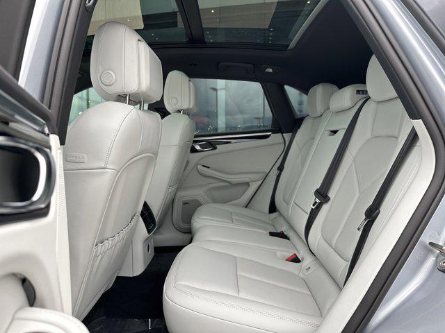 new 2025 Porsche Macan car