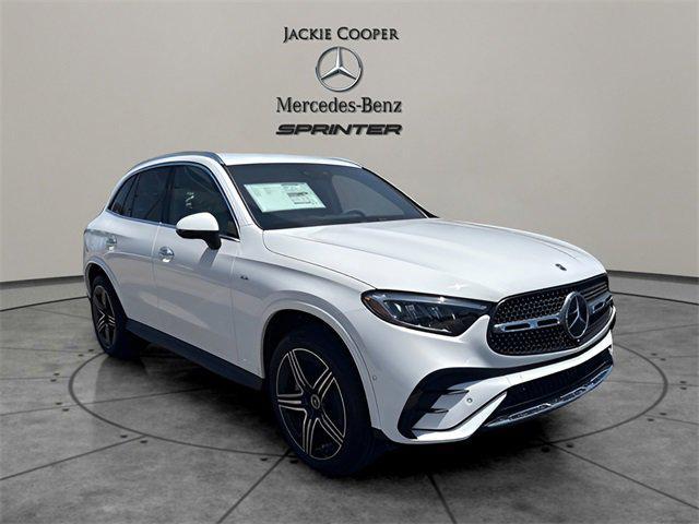 new 2025 Mercedes-Benz GLC 350e car, priced at $69,200